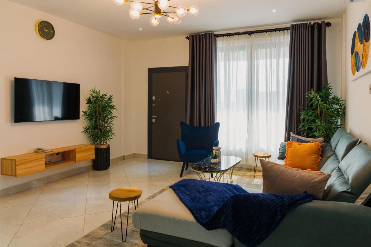 The Avery Apartments At Odomaa Place, East Airport Accra Ngoại thất bức ảnh
