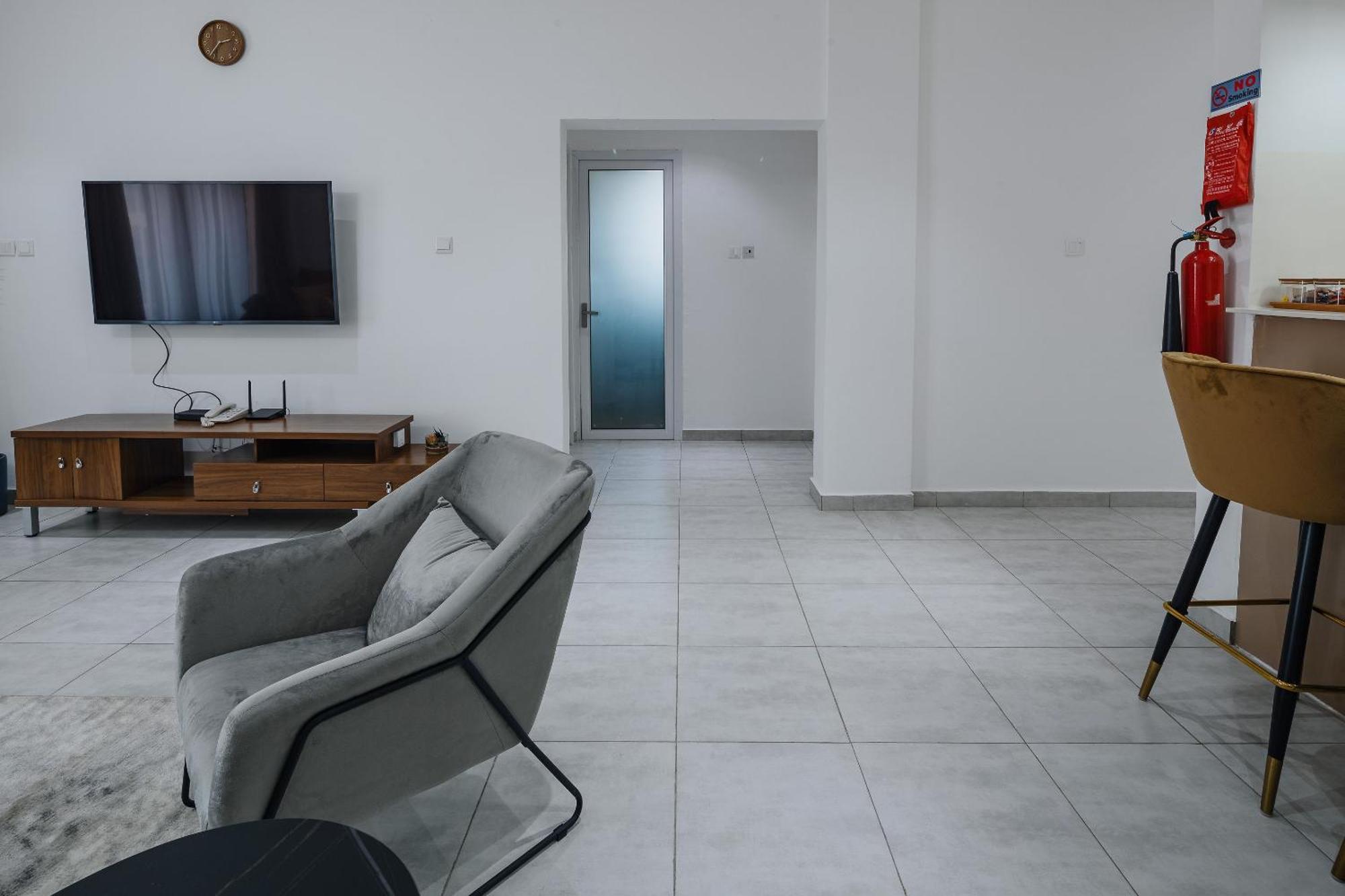 The Avery Apartments At Odomaa Place, East Airport Accra Ngoại thất bức ảnh
