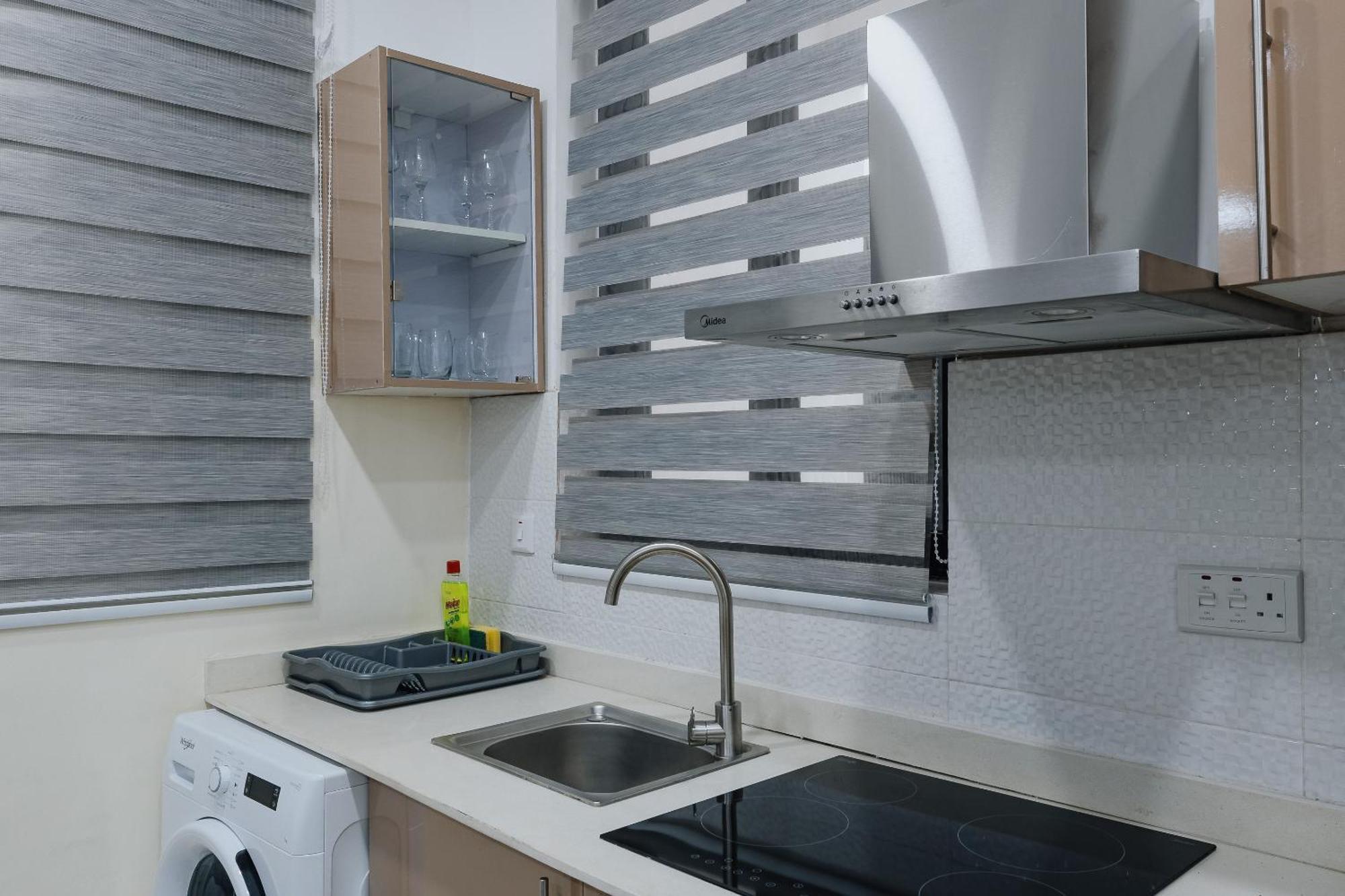 The Avery Apartments At Odomaa Place, East Airport Accra Ngoại thất bức ảnh
