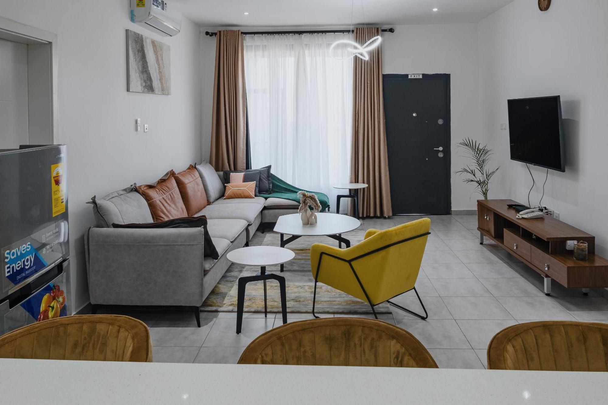 The Avery Apartments At Odomaa Place, East Airport Accra Ngoại thất bức ảnh